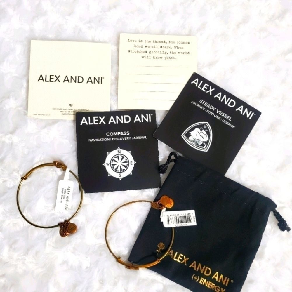 Alex and Ani Bracelet blundle‎